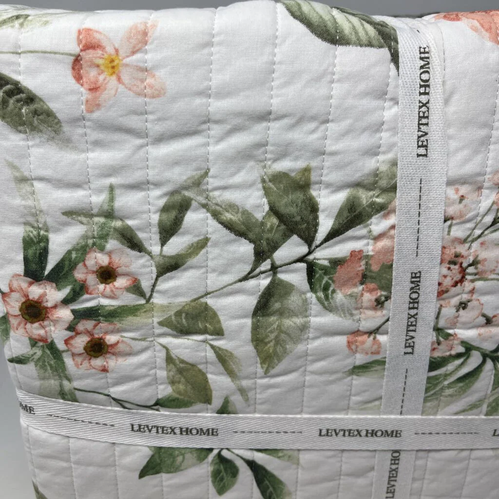Viviana Quilt Set King/CalKing - Image 3