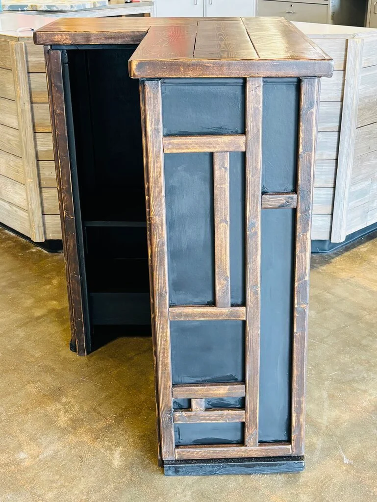Wood Slat Corner Bar 38.25 X 30.25 X 42.5 - Image 3