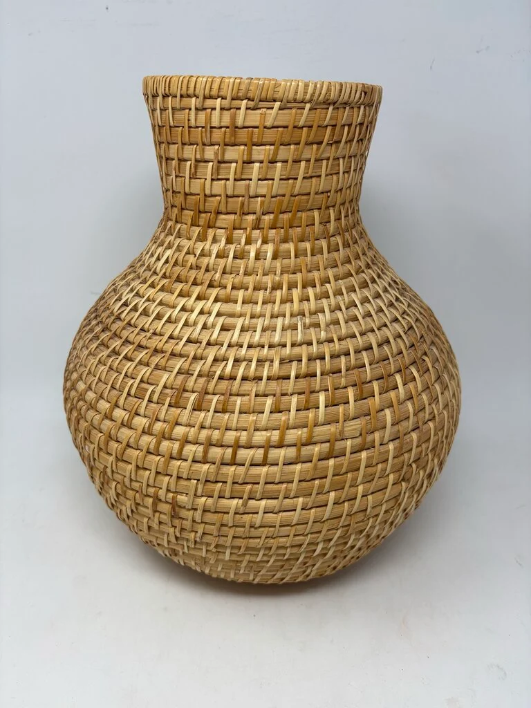 Woven Wicker Vase - Image 2